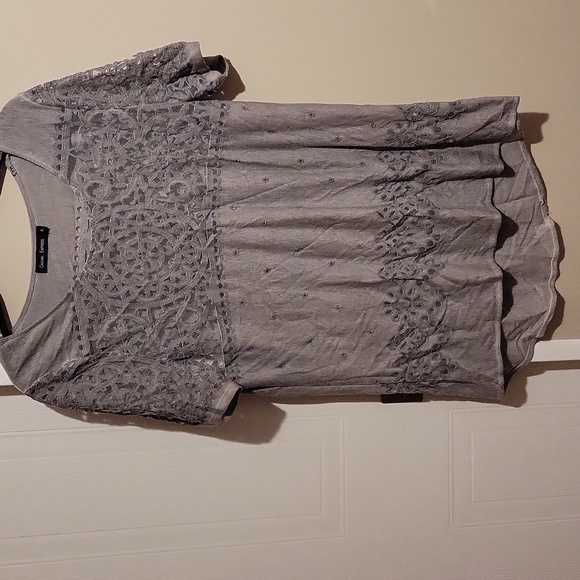 Casual Express Tops - Nice Gray blouse